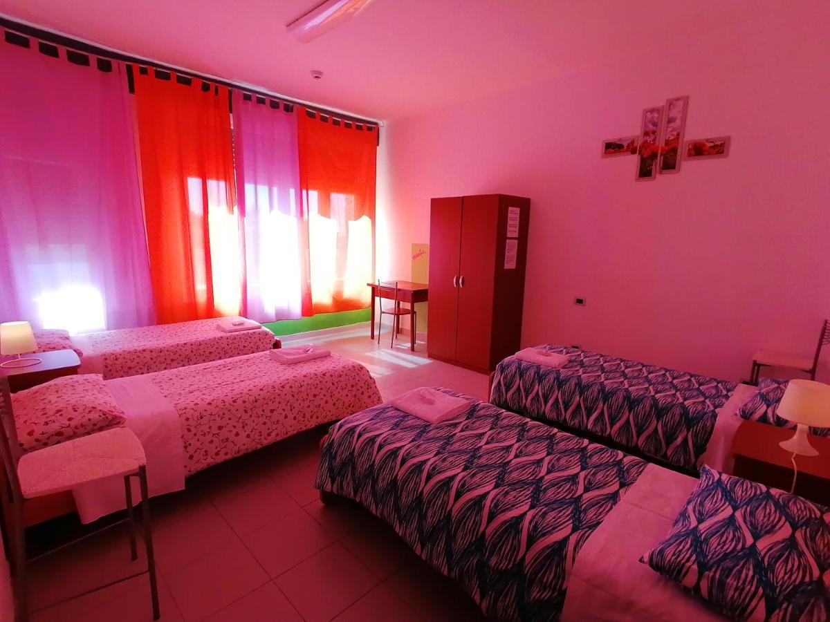 Perla Del Levante Hostel ฟรามูรา ภายนอก รูปภาพ