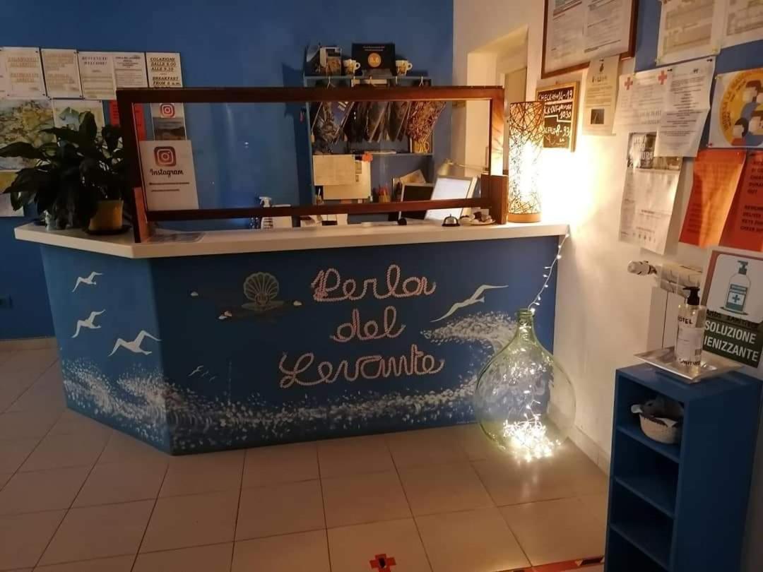 Perla Del Levante Hostel ฟรามูรา ภายนอก รูปภาพ